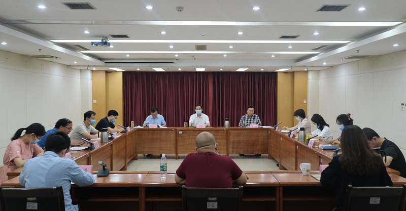 谷建全以普通党员身份参加经济研究所党支部党史学习教育专题组织生活会