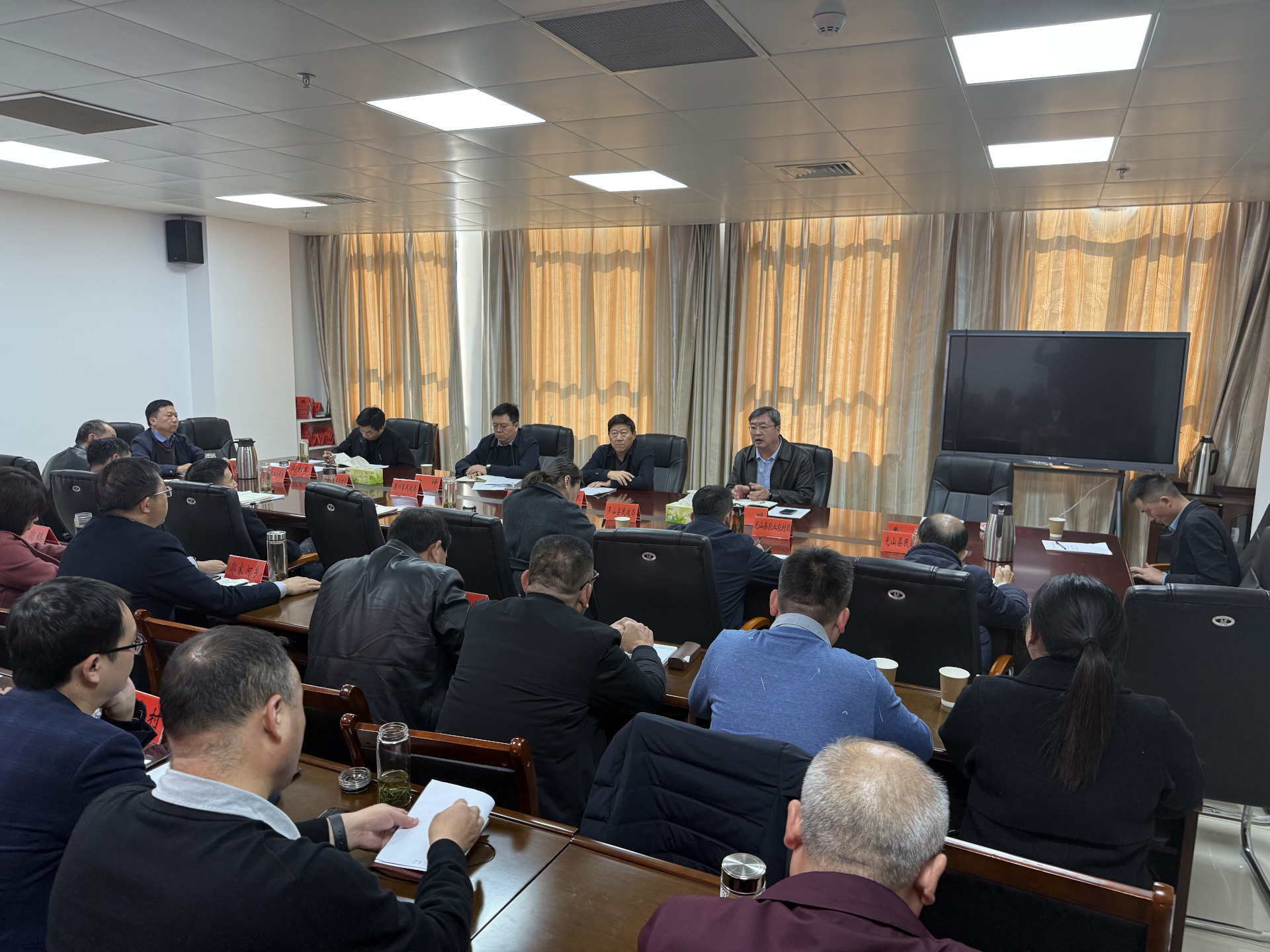 1764901924611739.png fileUpload.png