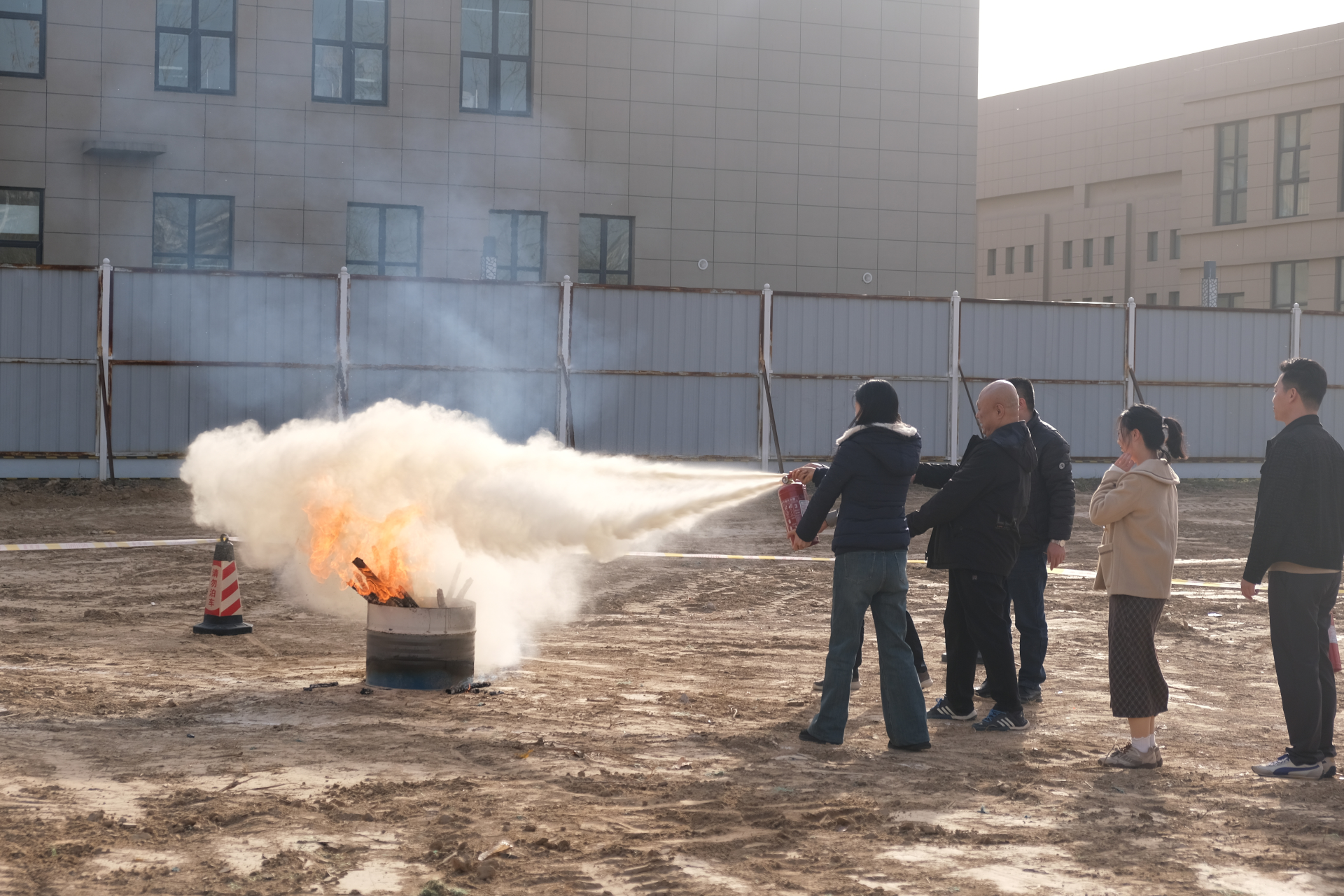 1765332082702708.png 微信图片_2025-12-10_095756_566.png